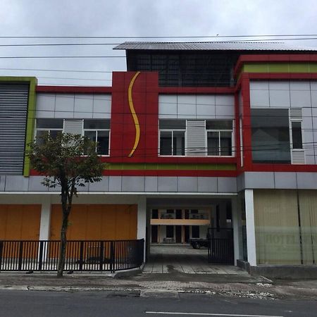 Sentro Hotel Wonosobo Ngoại thất bức ảnh
